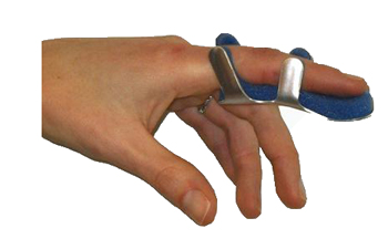 STECCA PER FRATTURA DITA A RANETTA FARMASPLINT MISURA PICCOLA IN ALLUMINIO MODELLABILE CON IMBOTTITURA IN SPUGNA POLIURETANICA ANTIALLERGICA RADIOTRASPARENTE 8 CM 1 PEZZO - Doctor Vinz