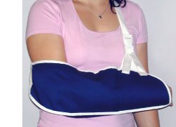 REGGIBRACCIO SEMPLICE MISURA GRANDE. CONSENTE L'IMMOBILIZZAZIONE IN POSIZIONE CORRETTA DEL BRACCIO NEI CASI DI SLOGATURE, TRAUMI ED INGESSATURE - Doctor Vinz